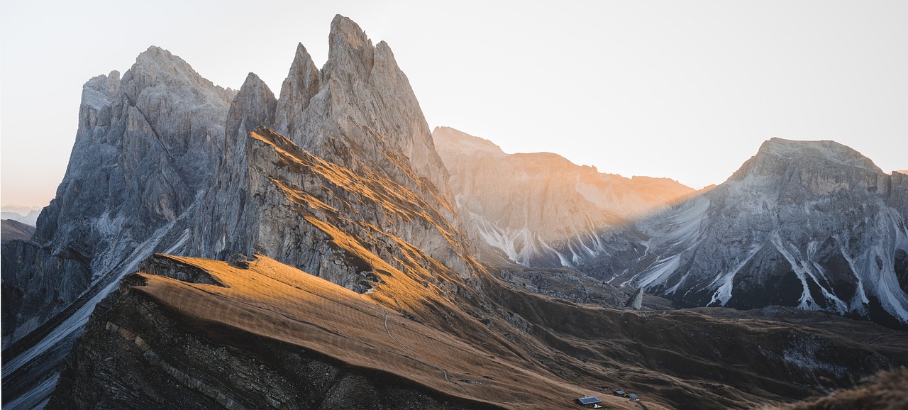 découvrez les merveilles de l'exploration, un voyage fascinant à travers des paysages inexplorés et des cultures nouvelles. préparez-vous à élargir vos horizons et à vivre des aventures inoubliables.