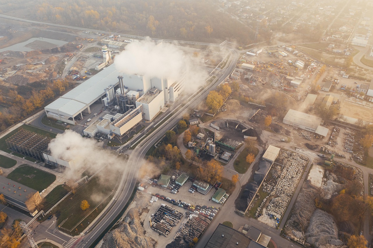 découvrez des stratégies efficaces pour réduire votre empreinte carbone et contribuer à la protection de l'environnement. apprenez des astuces pratiques pour adopter un mode de vie plus durable et réduire vos émissions de co2 au quotidien.